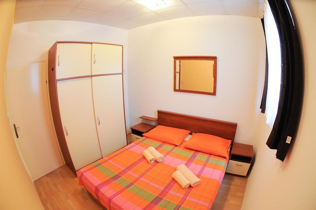 Apartments Marija Petricevic Podstrana Camera foto