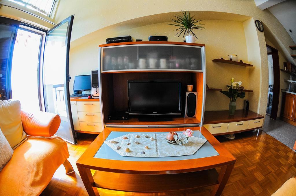 Apartments Marija Petricevic Podstrana Camera foto